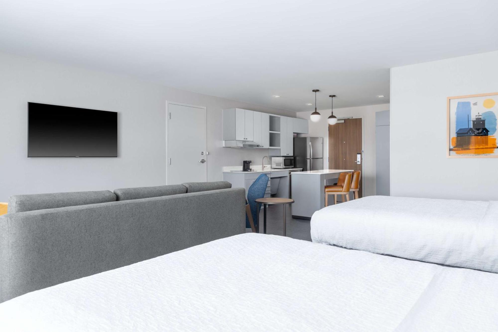 Homewood Suites By Hilton ฮอลแลนด์ ภายนอก รูปภาพ