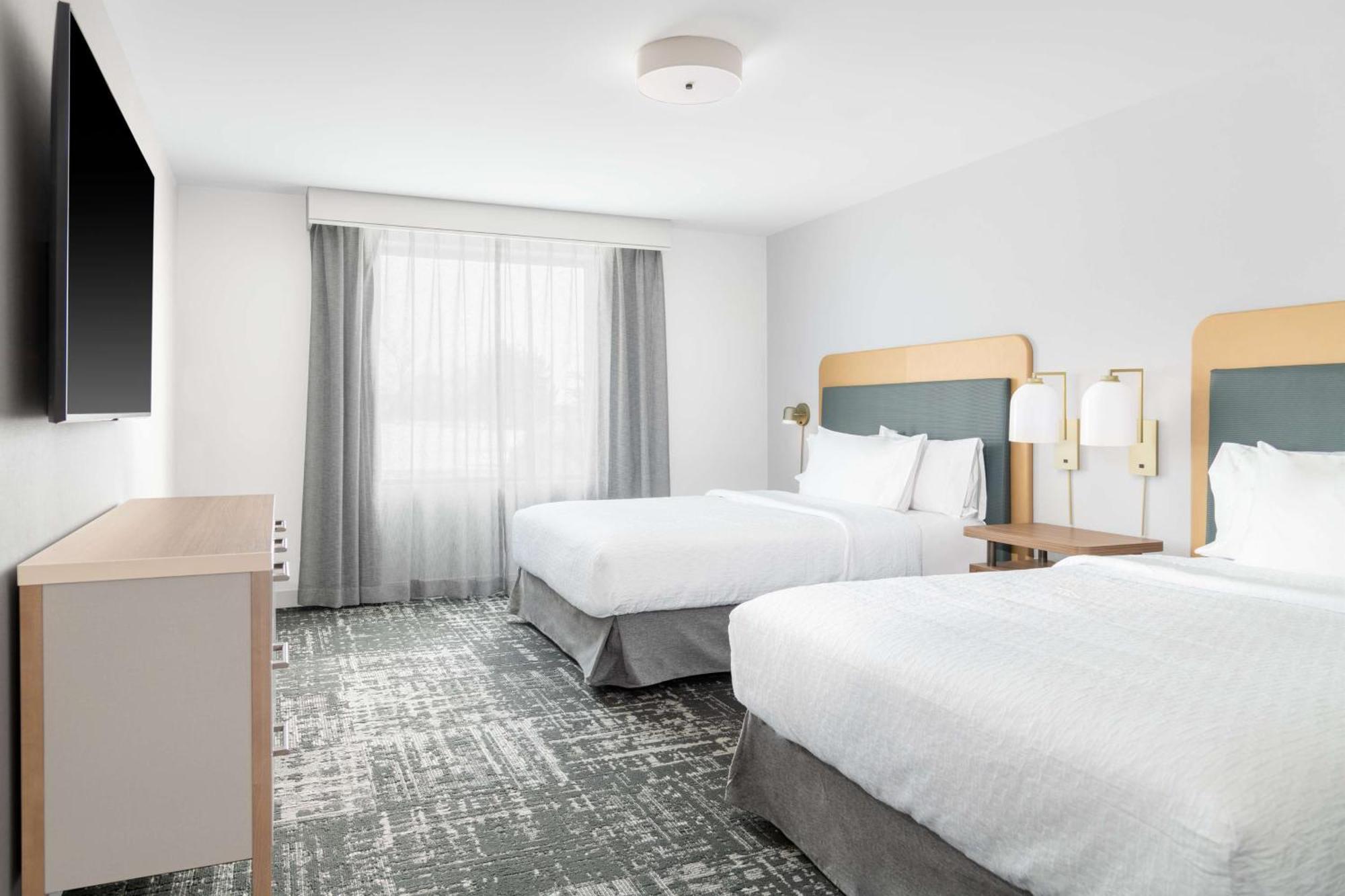 Homewood Suites By Hilton ฮอลแลนด์ ภายนอก รูปภาพ
