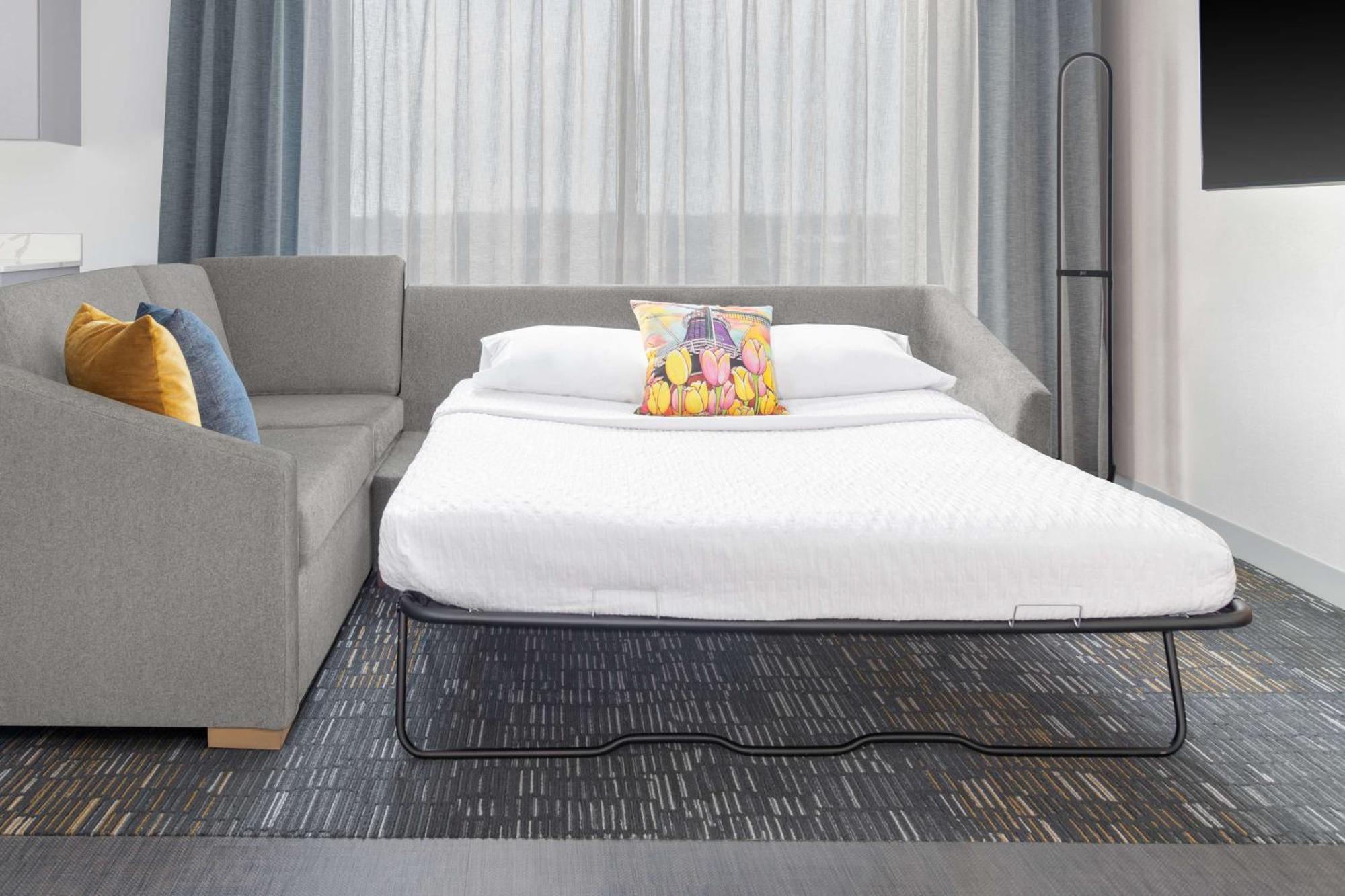 Homewood Suites By Hilton ฮอลแลนด์ ภายนอก รูปภาพ