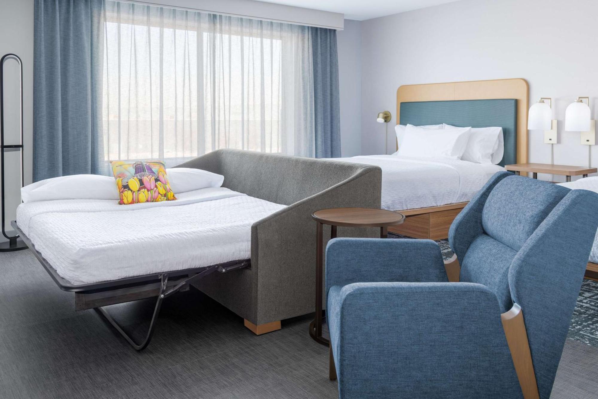 Homewood Suites By Hilton ฮอลแลนด์ ภายนอก รูปภาพ