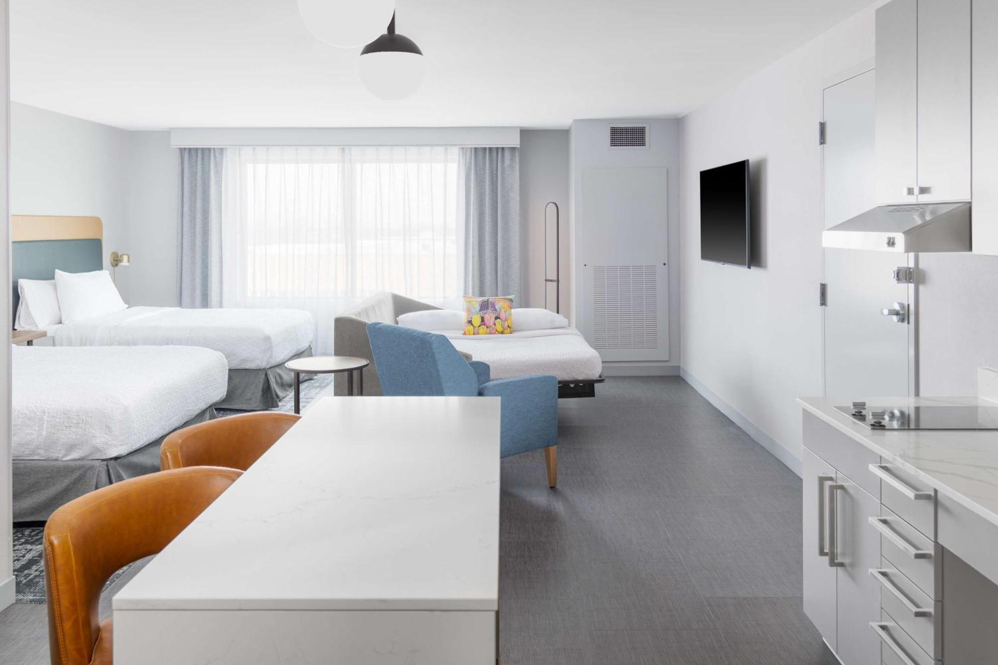 Homewood Suites By Hilton ฮอลแลนด์ ภายนอก รูปภาพ